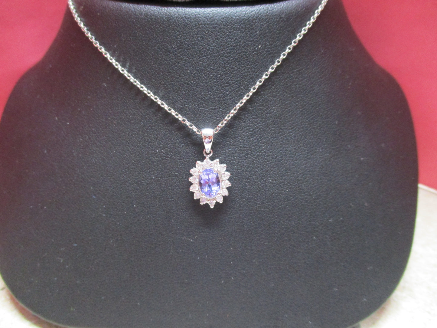 .78 ct oval Tanzanite and diamond Pendant